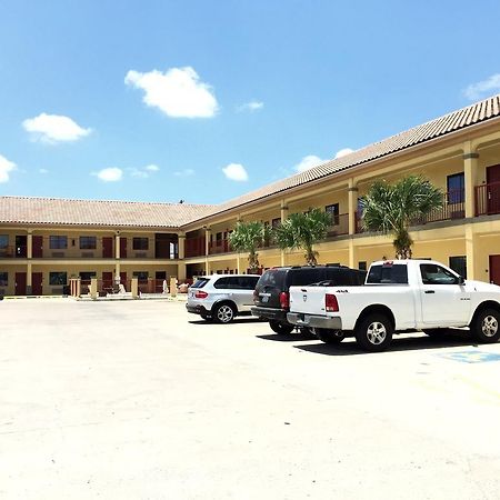 Boca Chica Inn And Suites 브라운즈빌 외부 사진