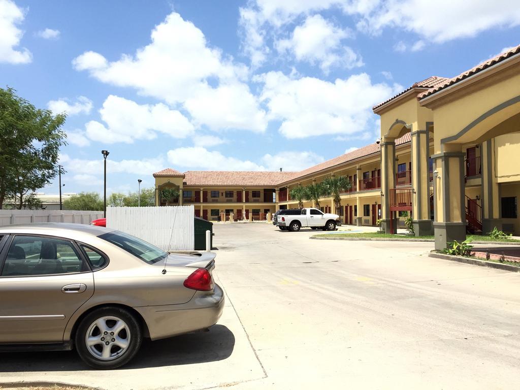Boca Chica Inn And Suites 브라운즈빌 외부 사진